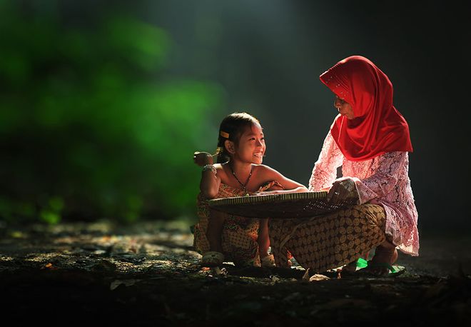 village-life-indonesia-herman-damar-10