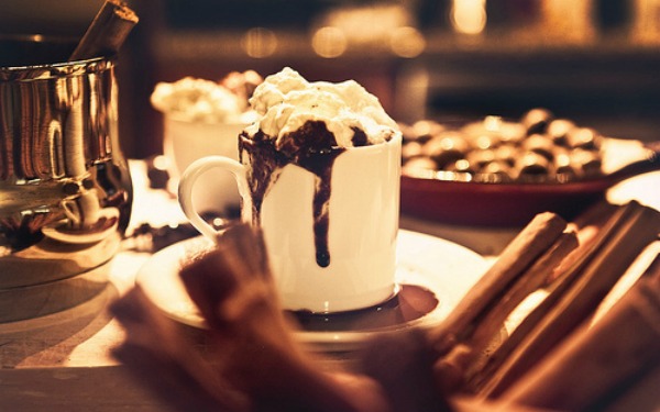 hot-chocolate-chocolate-milk-cream-Favim.com-687022.jpg