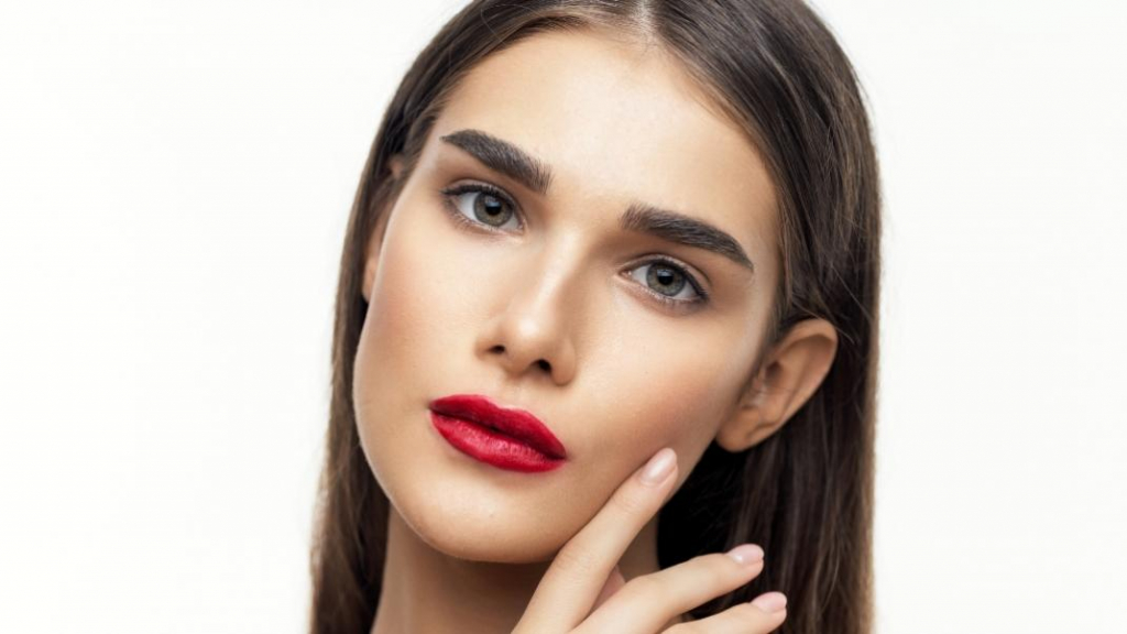 red-lipstick-2019-2-1024x576.jpg